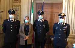 Prefettura di Firenze Salvataggio sul ponte Santa Trinita: il Prefetto incontra i carabinieri
