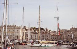 Trieste, la Barcolana resta in porto