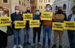 La Lega in piazza Montecitorio: Cassa Integrazione fantasma per i lavoratori aeroportuali