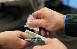 Contrasto agli stupefacenti: in poche ore la Polizia di Stato arresta due persone e ne denuncia altre due