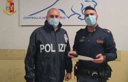 Aveva rapinato un centro commerciale, la polizia lo pedina e lo arresta sotto casa