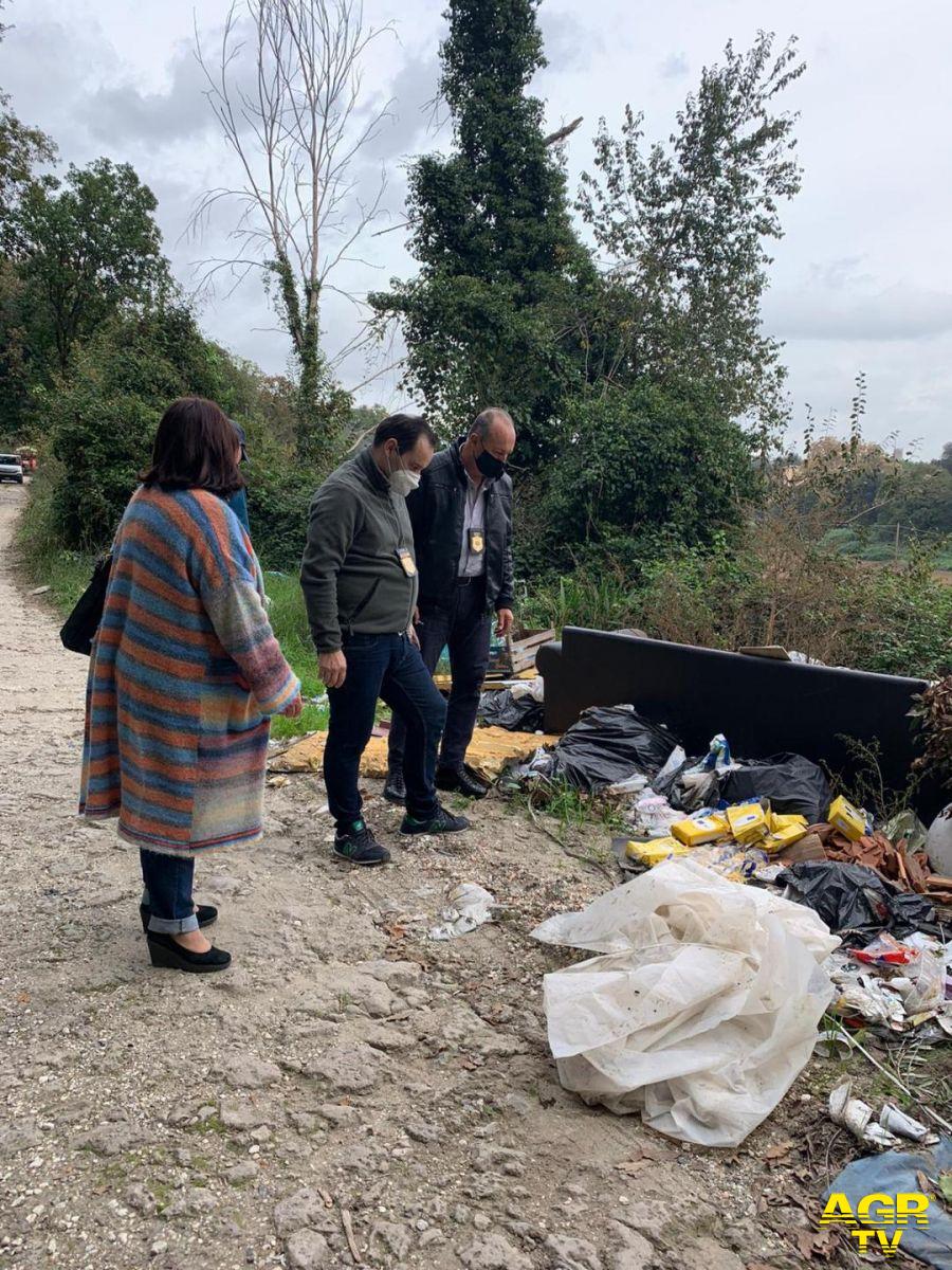 Torrimpietra e Palidoro, individuati i responsabili delle discariche abusive Torrimpietra e Palidoro, individuati i responsabili delle discariche abusive