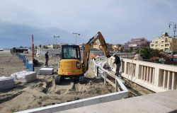Ostia, dal pontile ripristinati i varchi alla spiaggia