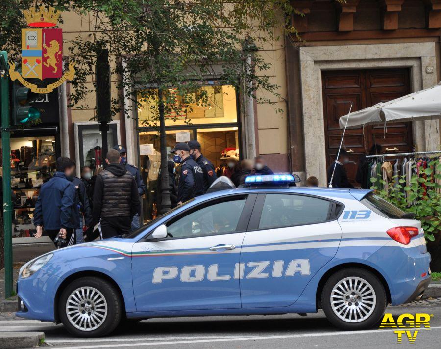 Fiumicino, non mette la mascherina, gli agenti lo richiamano e lui li aggredisce, in manette Fiumicino, non mette la mascherina, gli agenti lo richiamano e lui li aggredisce, in manette