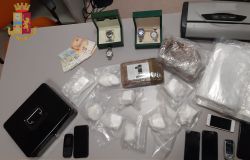 Tivoli, droga e rolex, nei guai finiscono due cognati