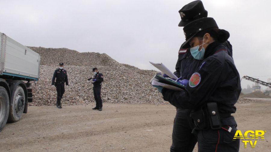 “Fango & Cash”, traffico di rifiuti tra regioni, 15 milioni di multa per trasporti irregolari “Fango & Cash”, traffico di rifiuti tra regioni, 15 milioni di multa per trasporti irregolari