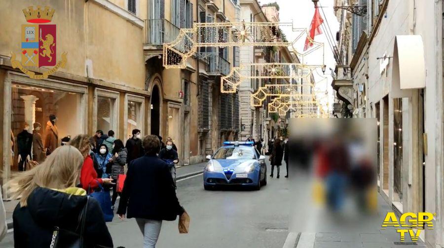 Roma, controlli anti-assembramenti, nel mirino le vie dello shopping Roma, controlli anti-assembramenti, nel mirino le vie dello shopping