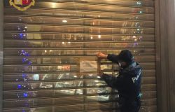 Roma, Polizia di Stato, controlli anti Covid, dispostata chiusura di un bar