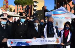 Donatorinati la solidarietà in divisa a San Basilio