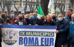IX Municipio, bilancio municipale lacrime e sangue, tagli alle spese per strade, scuole, verde, cultura e commercio