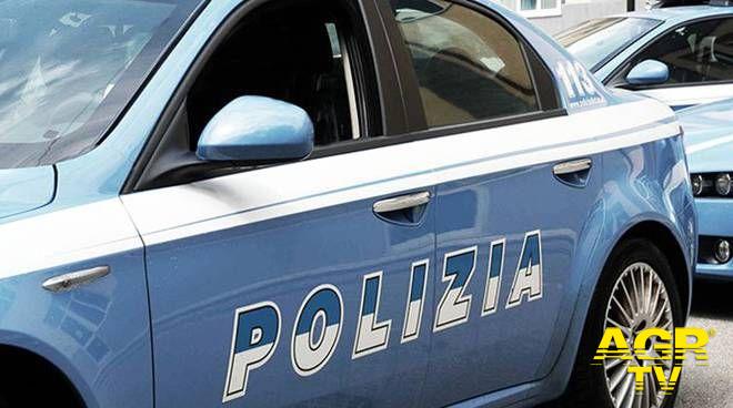 Aggredisce due donne, palpeggia la prima e vuole violentare la seconda, arrestato