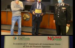 #NoFakeFood...premio Green Pride ai carabinieri forestali per sequestro farine contraffatte