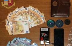Ultimo pusher del 2020 arrestato a Guidonia, aveva un chilo di hashish