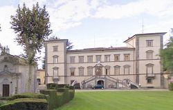Crespina, taglio del nastro alla nuova scuola media