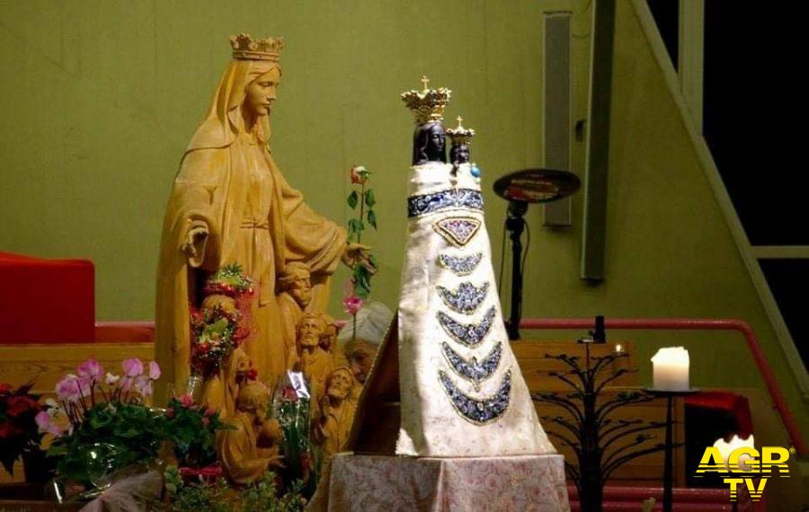 Statua Madonna di Loreto