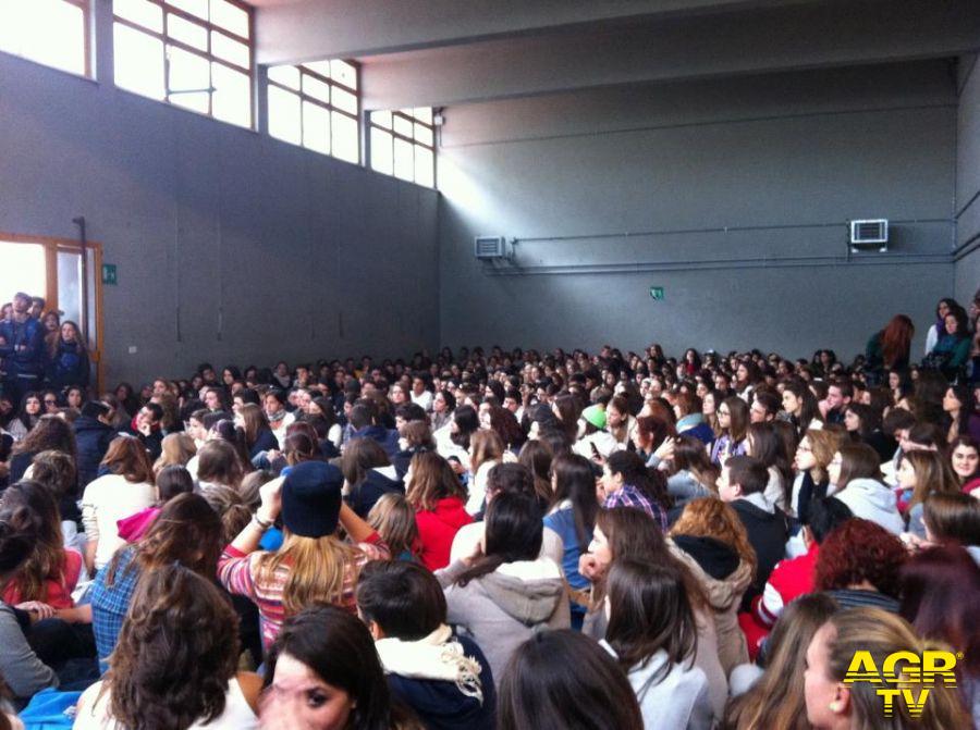 Scuole, proteste ad Ostia contro l'austerità