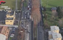 Bergamo, blitz antidroga dei carabinieri, 17 ordinanze di custodia cautelare, sequestrati 24 kg. cocaina e 33 kg. di hashish