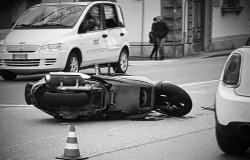 Firenze. Incidente in via Aretina, centauro perde la vita