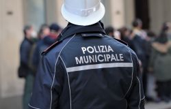 Furto in un supermercato, l’intervento della Polizia Municipale di Firenze