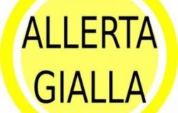 Pioggia e temporali forti, codice giallo martedì 11 maggio in tutta la Toscana occidentale