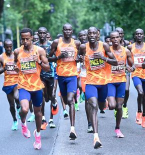 Milano Marathon edizione 2021 entra nella storia: miglior tempo di sempre in Italia sui 42 chilometri Milano Marathon edizione 2021 entra nella storia: miglior tempo di sempre in Italia sui 42 chilometri