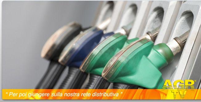 Benzina, nuova aumenti