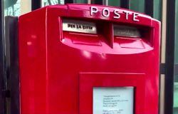 Poste Italiane, a Roma le tradizionali Cassette rosse diventano digitali ed artistiche