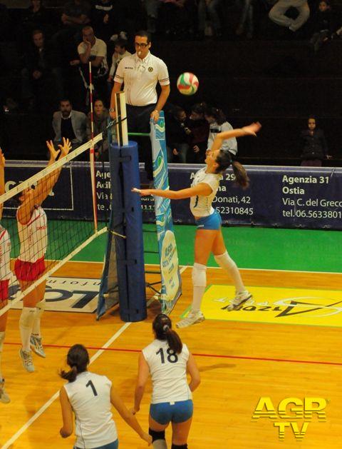 Volley femminile, Nautilus conquista il primo posto in classifica