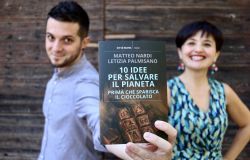 Arriva in libreria 10 idee per salvare il pianeta (Prima che sparisca il cioccolato), la guida per imparare a vivere in modo più sostenibile