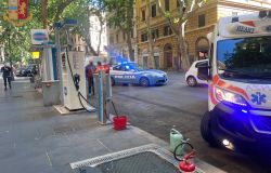 Due rapine in farmacia, giro di vite della polizia, tre arresti nelle periferie della città