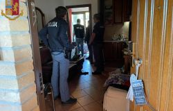 Axa, rapinati e pestati dal branco, dopo due mesi scattano le manette per i responsabili, sei arresti
