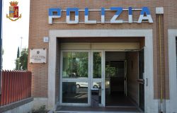 Simulava falsi incidenti e ricattava le vittime, 41enne napoletano finisce in carcere
