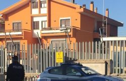 Ostia, ferito da un fendente con un coltello di 24 centimetri, arrestato per tentato omicidio l'assalitore