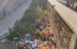 Ostia, Spiaggia Gialla tra degrado ed emergenza abitativa: la segnalazione di un turista