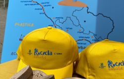 Ostia, parte dalla spiaggia di Capocotta Riciclaestatela nuova campagna di Legambiente