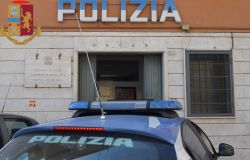 Aggrediscono tre coetanee a Campo de'Fiori, indagate due ragazze per percosse, lesioni e minacce
