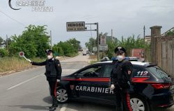 Gioia Tauro, sgominata cosca mafiosa specializzata in estorsioni: consegnati 500 mila euro in un panino