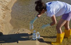 legambiente prelevamento campione acqua marina