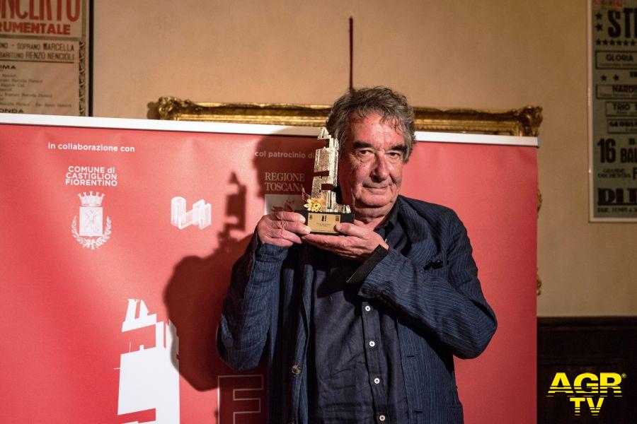 Neri Parenti con il premio del Castiglioni Film Festival