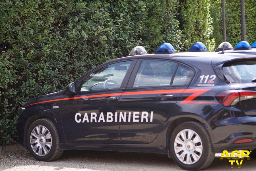 Armi da guerra, contrabbando di tabacco, cinque arresti tra la Calabria e la Lombardia, volevano uccidere un rivale