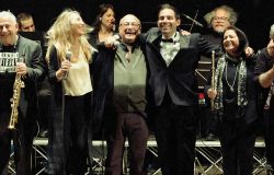 Ostia Antica, domenica 8 agosto Una serata evento con le canzoni di Pino Daniele