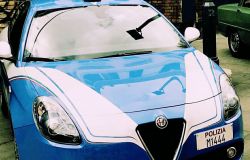 Ferragosto tranquillo, nella rete della polizia finiscono in nove