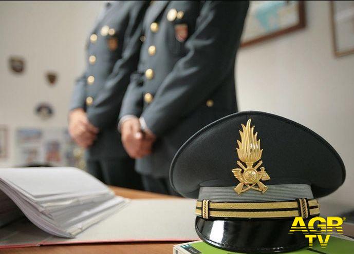 Guardia di Finanza - Comando regionale GdF Firenze: arrestato ricercato per associazione a delinquere finalizzata allo spaccio di cocaina