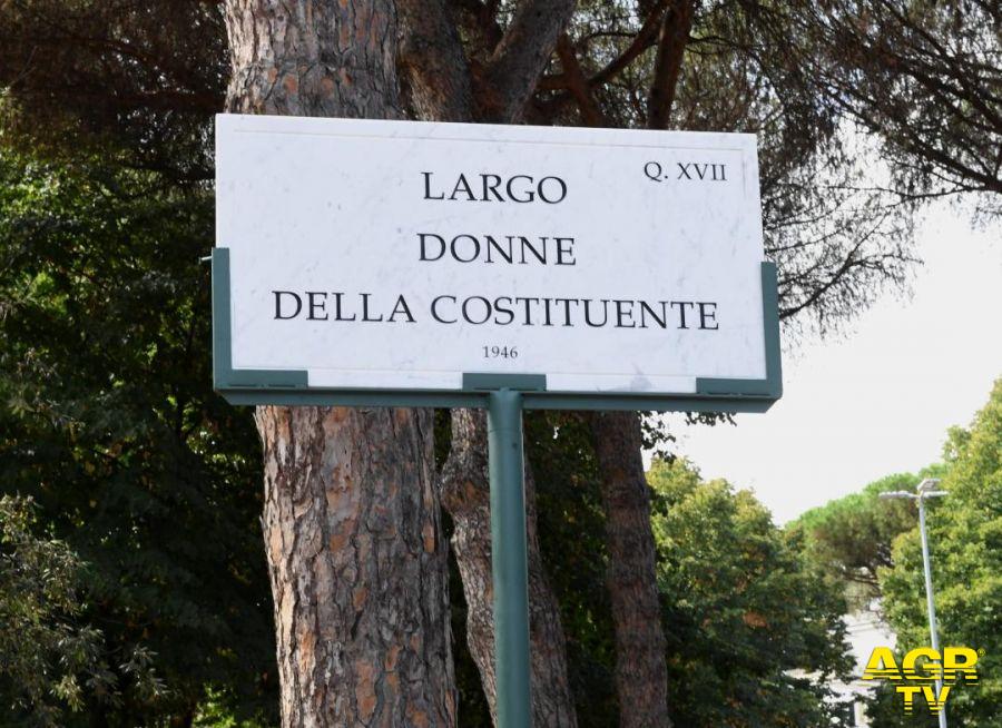 La Costituzione e l'impegno delle donne, istituito a Roma “Largo Donne della Costituente 1946” La Costituzione e l'impegno delle donne, istituito a Roma “Largo Donne della Costituente 1946”