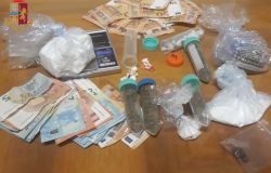 Roma, caccia ai pusher in tutta la città, nel fine settimana dodici arresti