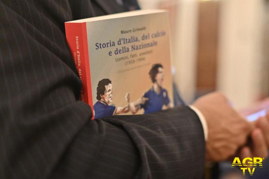 Storia del calcio e della nazionale.... Mauro Grimaldi presenta il secondo volume