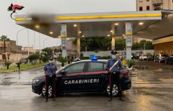 Assalto al portavalori con gli incassi dei distributori, arrestate quattro persone dopo un anno di indagini
