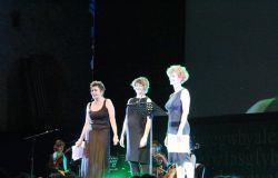Una donna per amica...