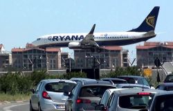 aereo Ryanair atterraggio Ciampino