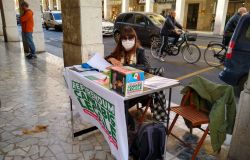 Referendum cannabis, raggiunta quota 620 mila ed ora raccolta firme in oltre cento piazza italiane